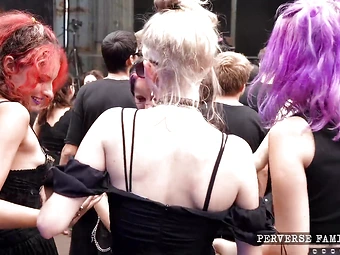 Korkuporno pornosu otobüste türk fordlama Blacked resmi
