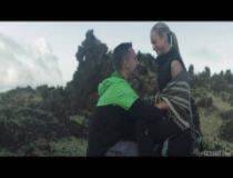 Aile ici japon otobuste kilotlu corap sidleri SikiLiyor resmi